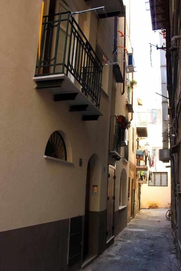 Camerini del Santa Cecilia Palermo Exterior foto